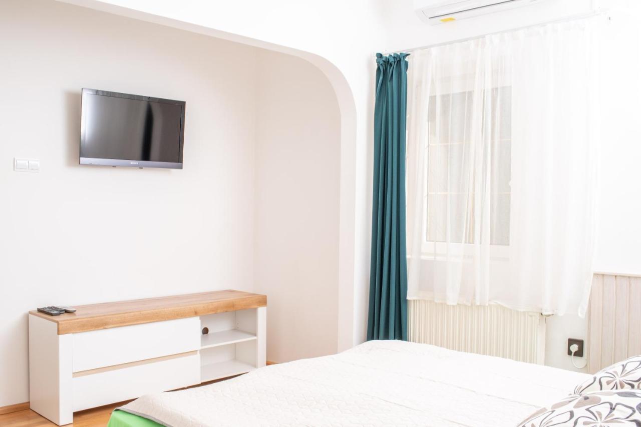 Park Apartman Hévíz Heviz Exterior foto