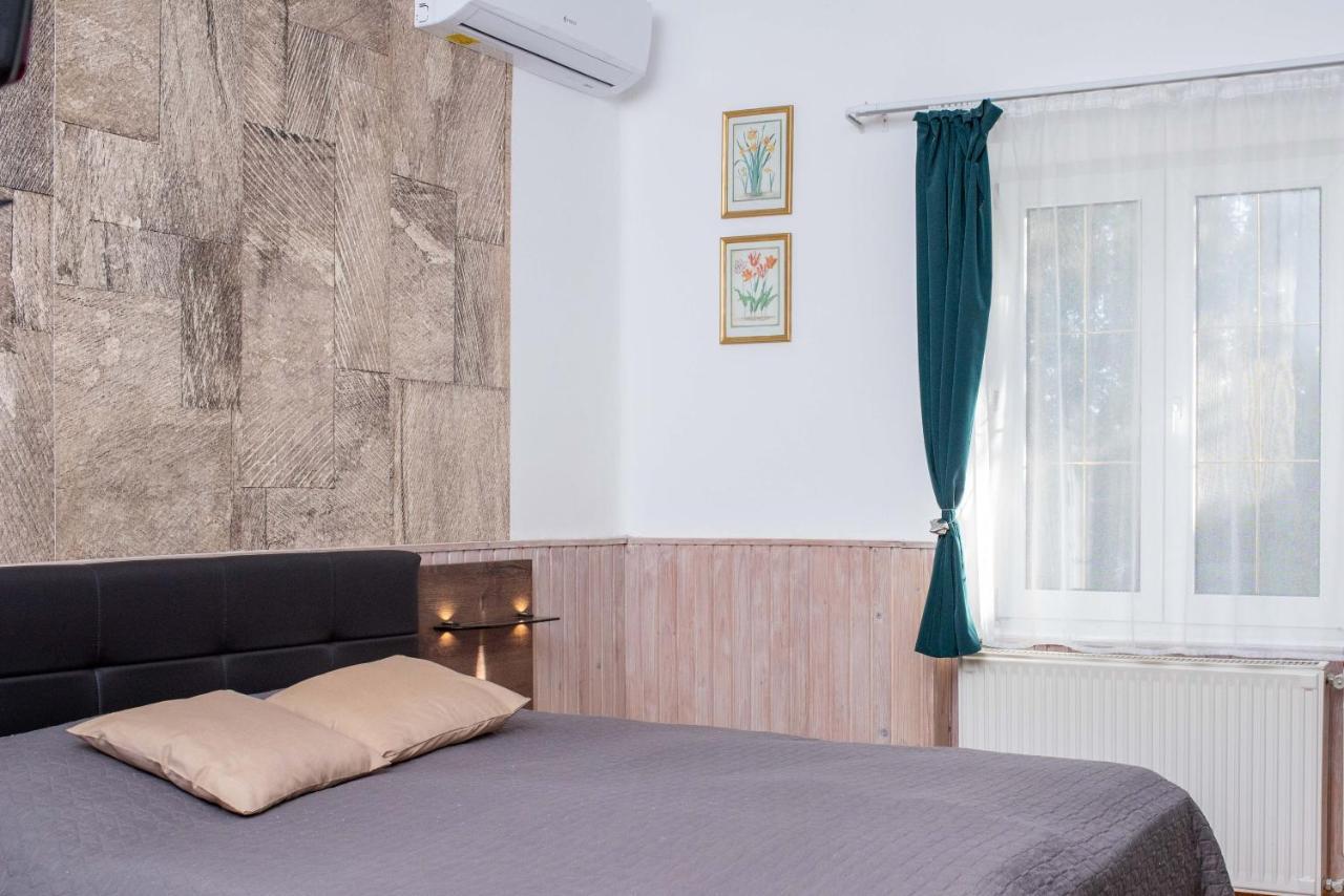Park Apartman Hévíz Heviz Exterior foto