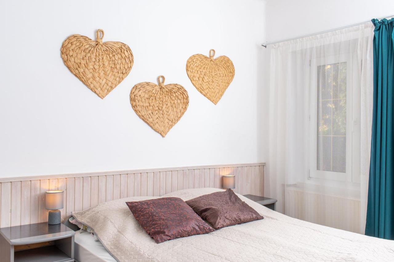 Park Apartman Hévíz Heviz Exterior foto