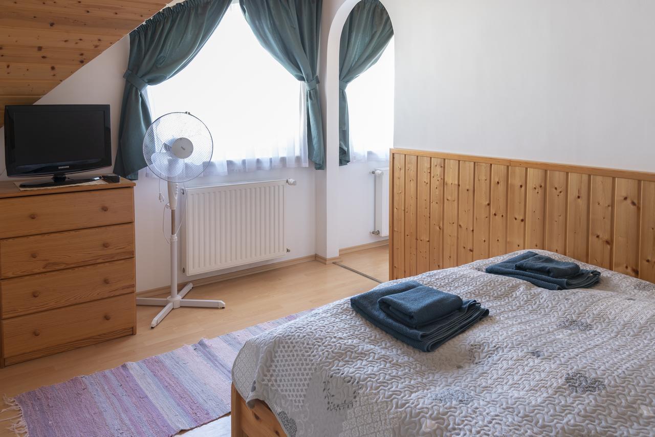 Park Apartman Hévíz Heviz Exterior foto